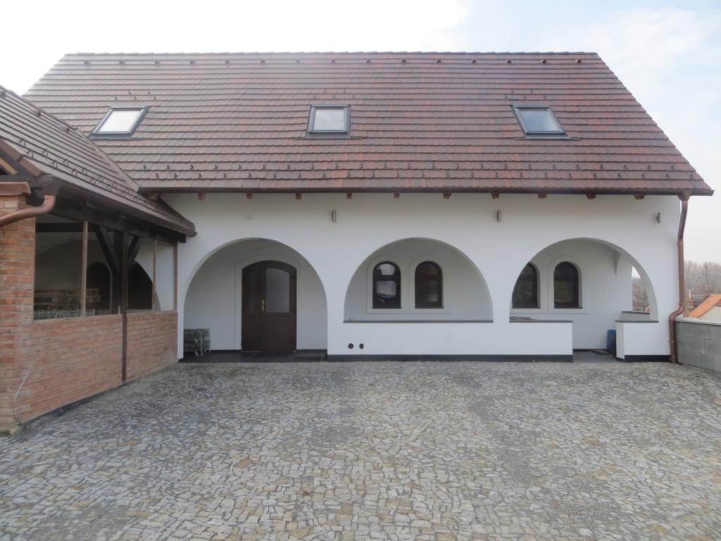 Hotel U Vinarstvi Mutěnice Zewnętrze zdjęcie